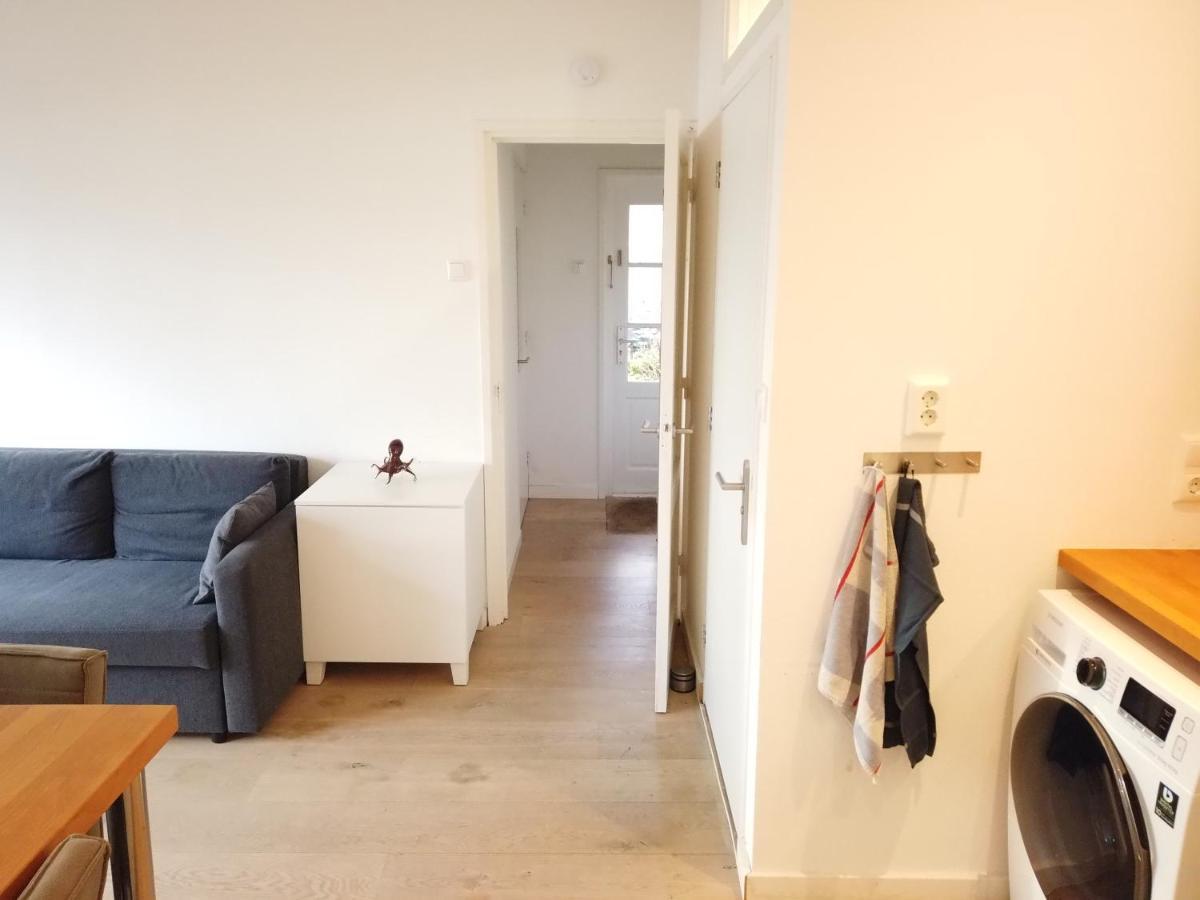 2-Room Apartment + 2 E-Bikes Alkmaar Eksteriør billede